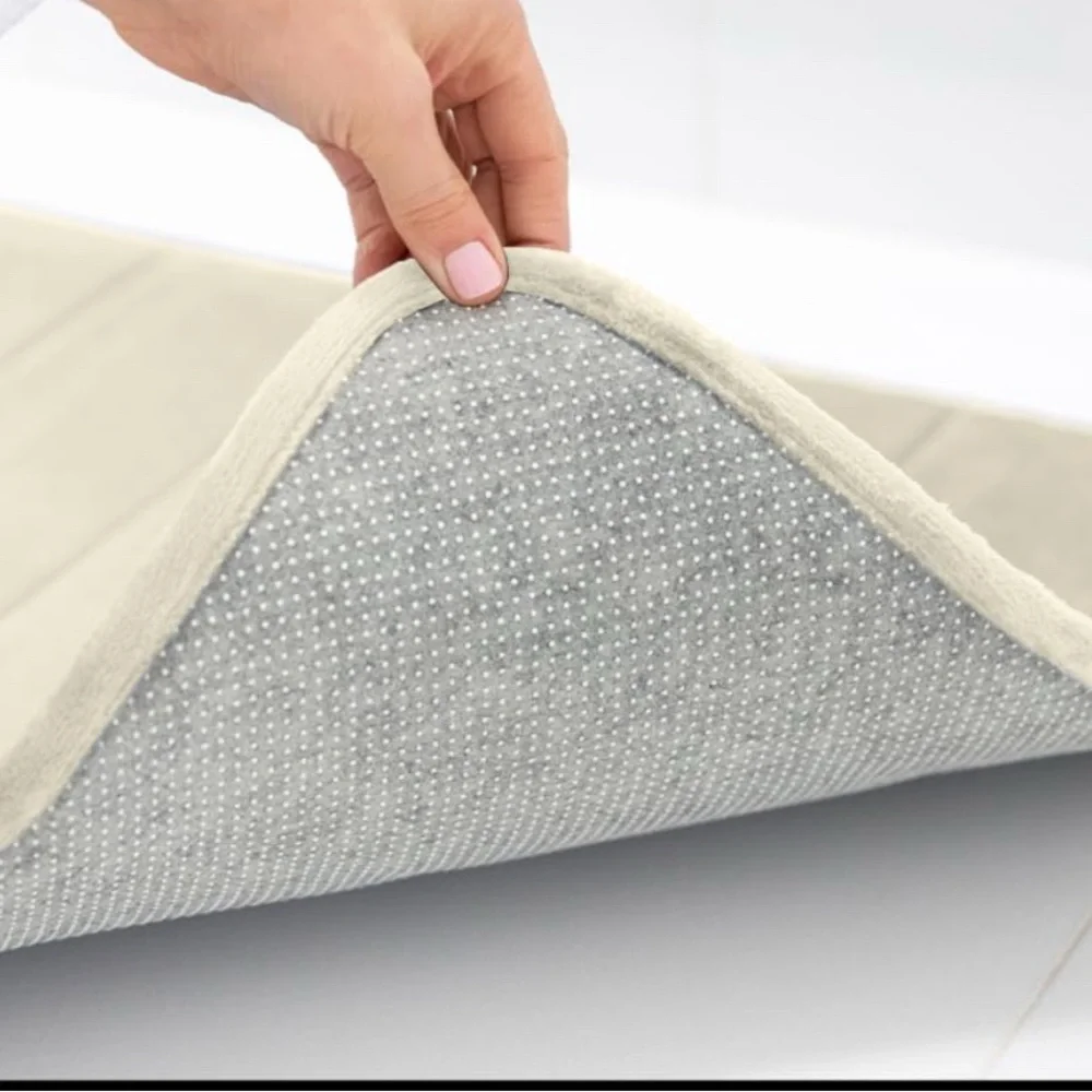 Luxurious Tan Bath Mat